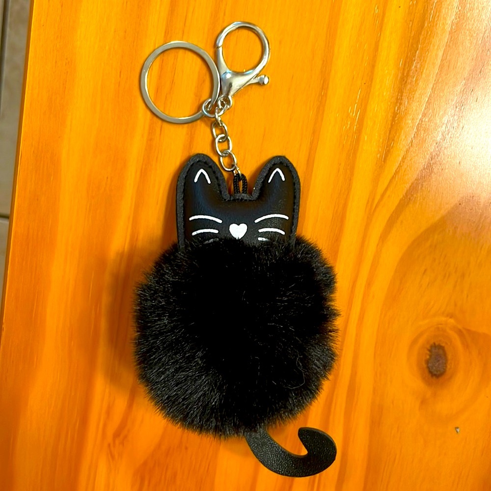 Plush ball Cat keychain